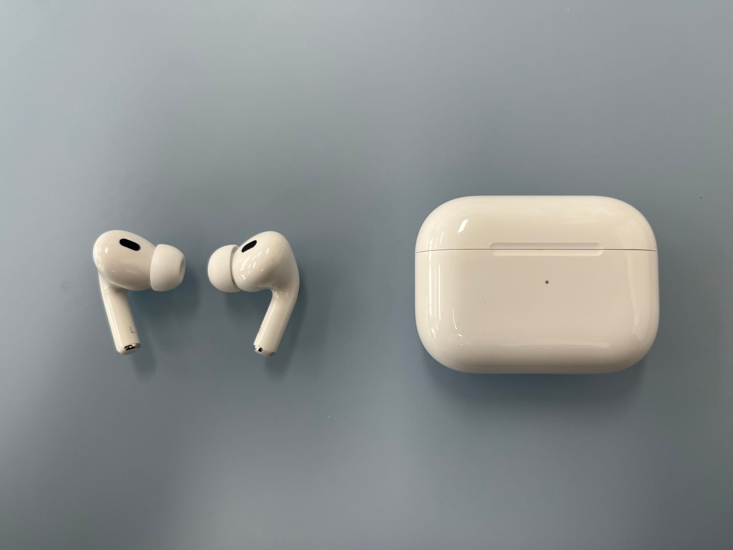 AirPods con cámaras: Apple filtra un video de Visual Intelligence en macOS