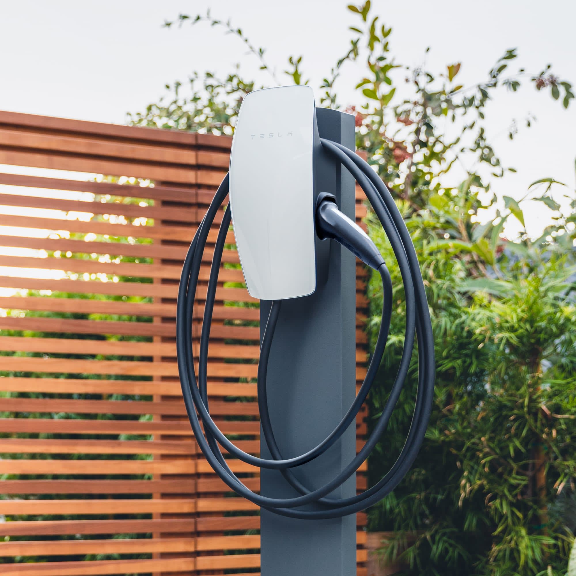 Cargador doméstico para auto eléctrico Tesla Wall Connector